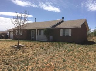 10 Willow Rd, Edgewood, NM 87015