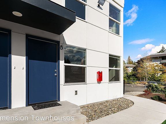 5th image of 5707 202nd St SW #1