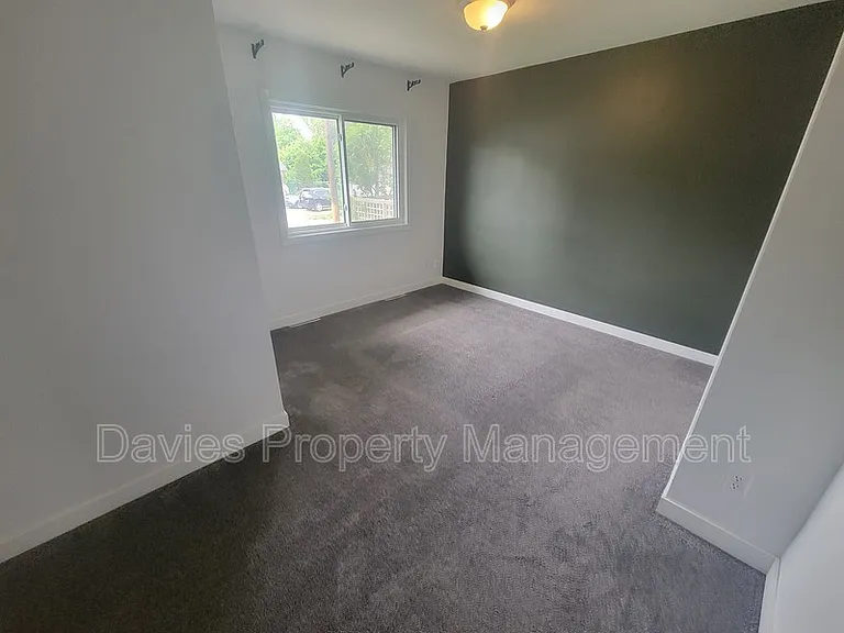 9620 75th St NW #MAIN — Photo 8