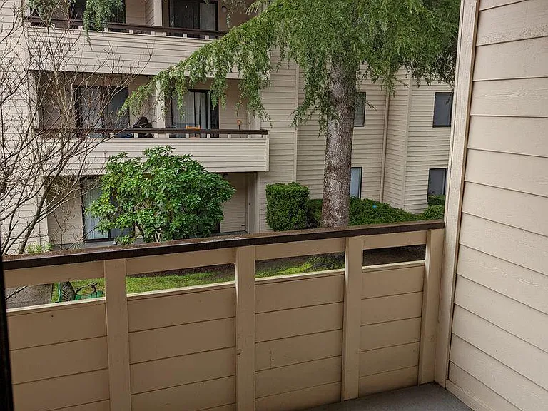 Jackson Greens Apartments — Photo 7