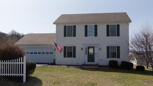 1st image of 155 Heritage Ln