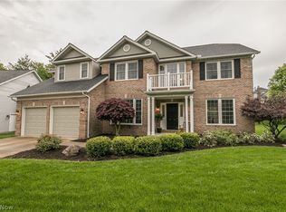 18411 Glen Cairn Way, Strongsville, OH