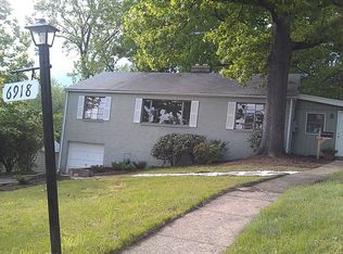 6918 Mount Daniel Dr, Falls Church, VA 22046