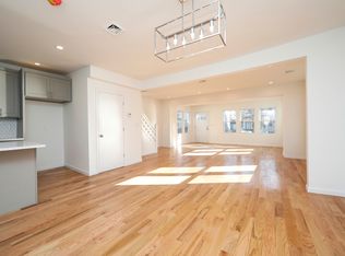 11416 194th St, Saint Albans, NY 11412