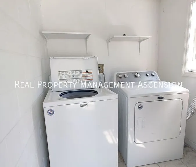 1163 Baggett Rd #D — Photo 11