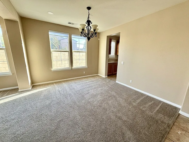 34413 Waltham Pl — Photo 7