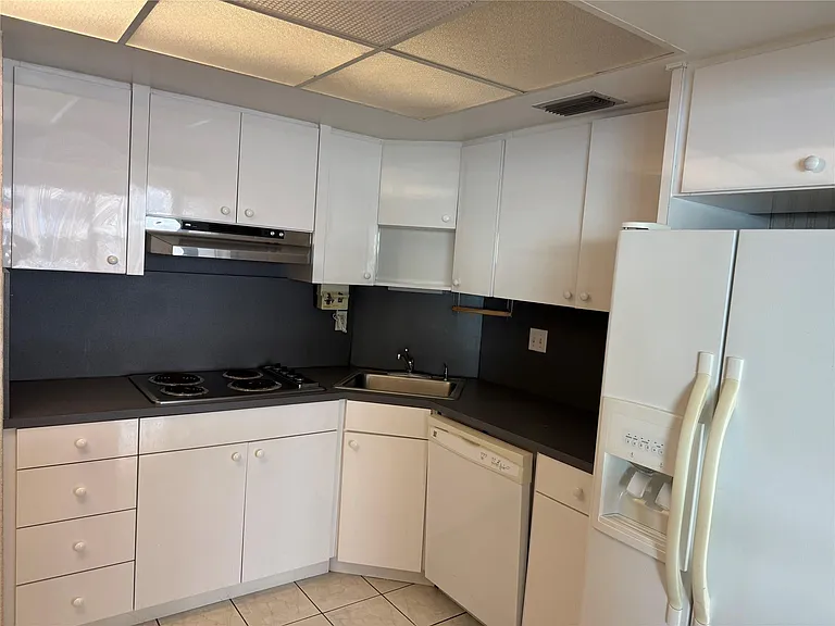 3800 Galt Ocean Dr #1508 — Photo 11