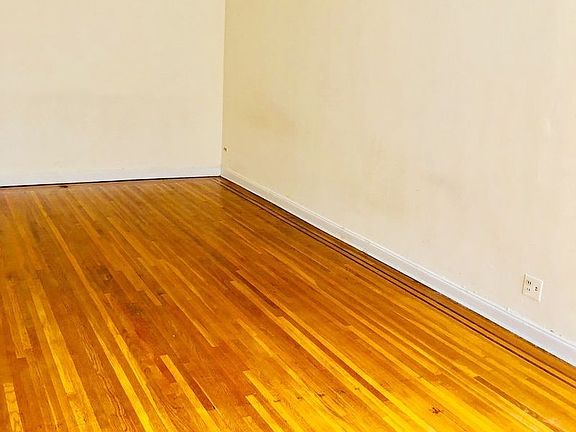 3rd image of 21432 43rd Ave APT 322