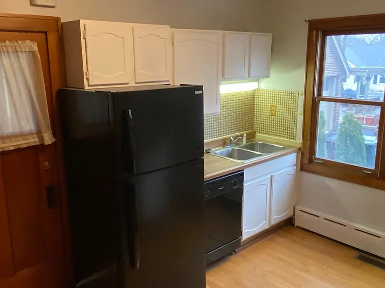 2154 Maple Rd #1 — Photo 12