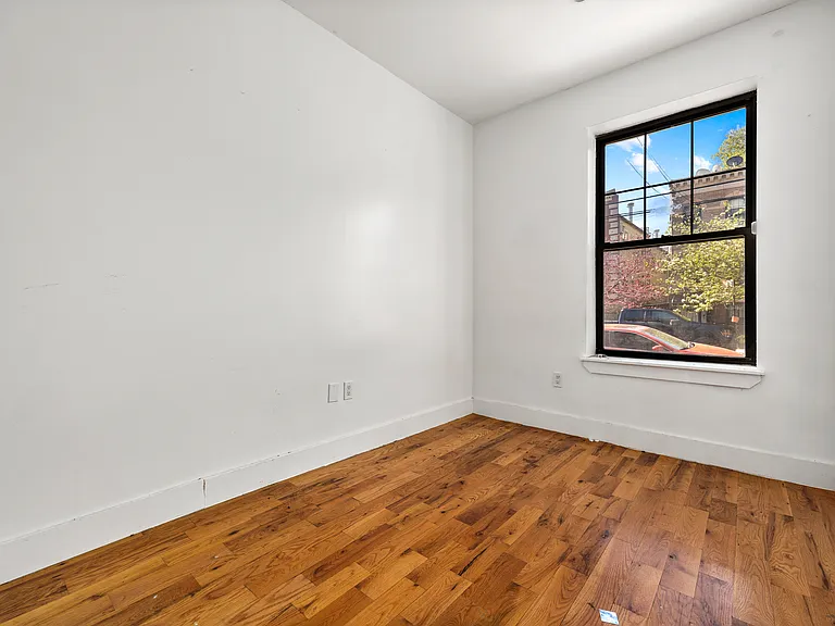 1935 Bergen St #1 — Photo 11