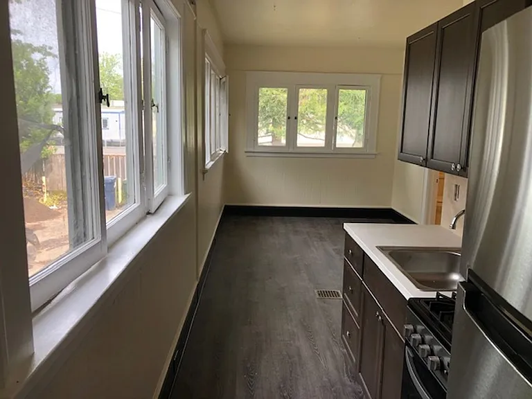 1137 Washington St — Photo 8