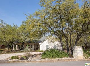 33 Crazy Cross Rd, Wimberley, TX 78676