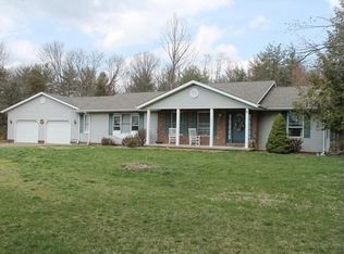 11930 W Sawmill Rd, Columbus, IN 47201