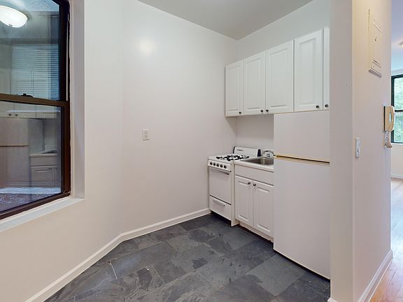 5th image of 336 E 90th St APT 3C
