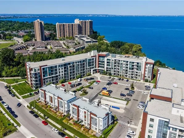 125 Shoreview Pl #235, Hamilton, ON L8E 0K3