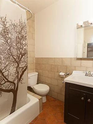 Rented by Sotheby's International Realty | media 21