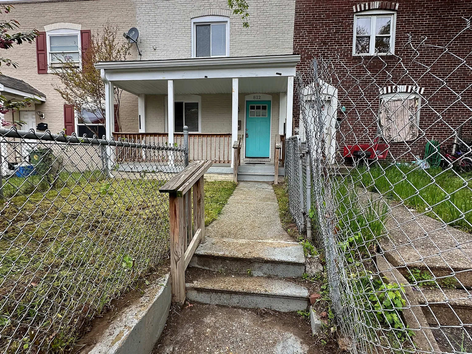 3 bed, 1116 sqft, $1,750 — Photo 1