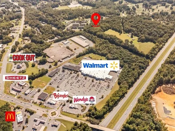 4069 Bentley Dr, Randleman, NC 27317