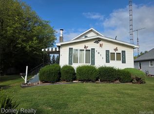 1611 Van Dyke Rd, Decker, MI 48426