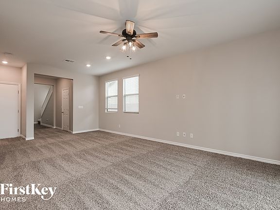 2nd image of 2885 Sipe Springs St
