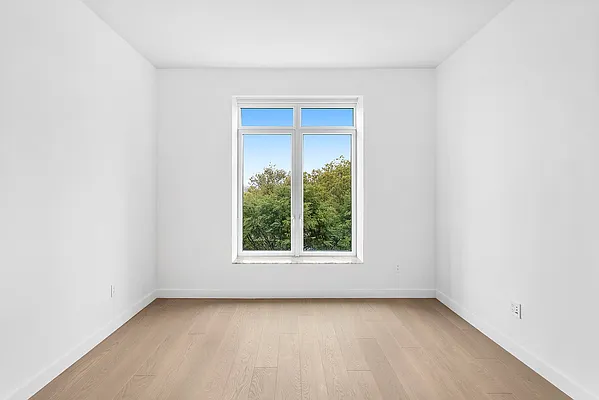 Rented by Brown Harris Stevens | media 21