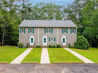 60 Oak Hill Ln, Woodstock, CT 06281