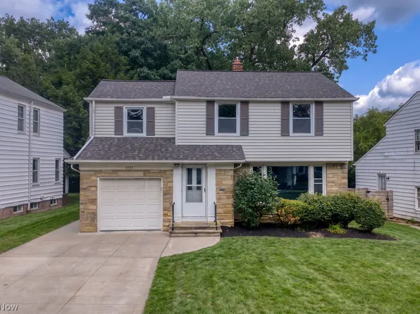 2137 Lyndway Rd, Beachwood, OH 44122