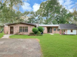 20310 Stevens Forest Dr, New Caney, TX 77357