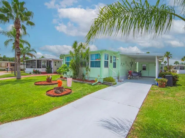 9 Kassaba Lane, Port St Lucie, FL 34952