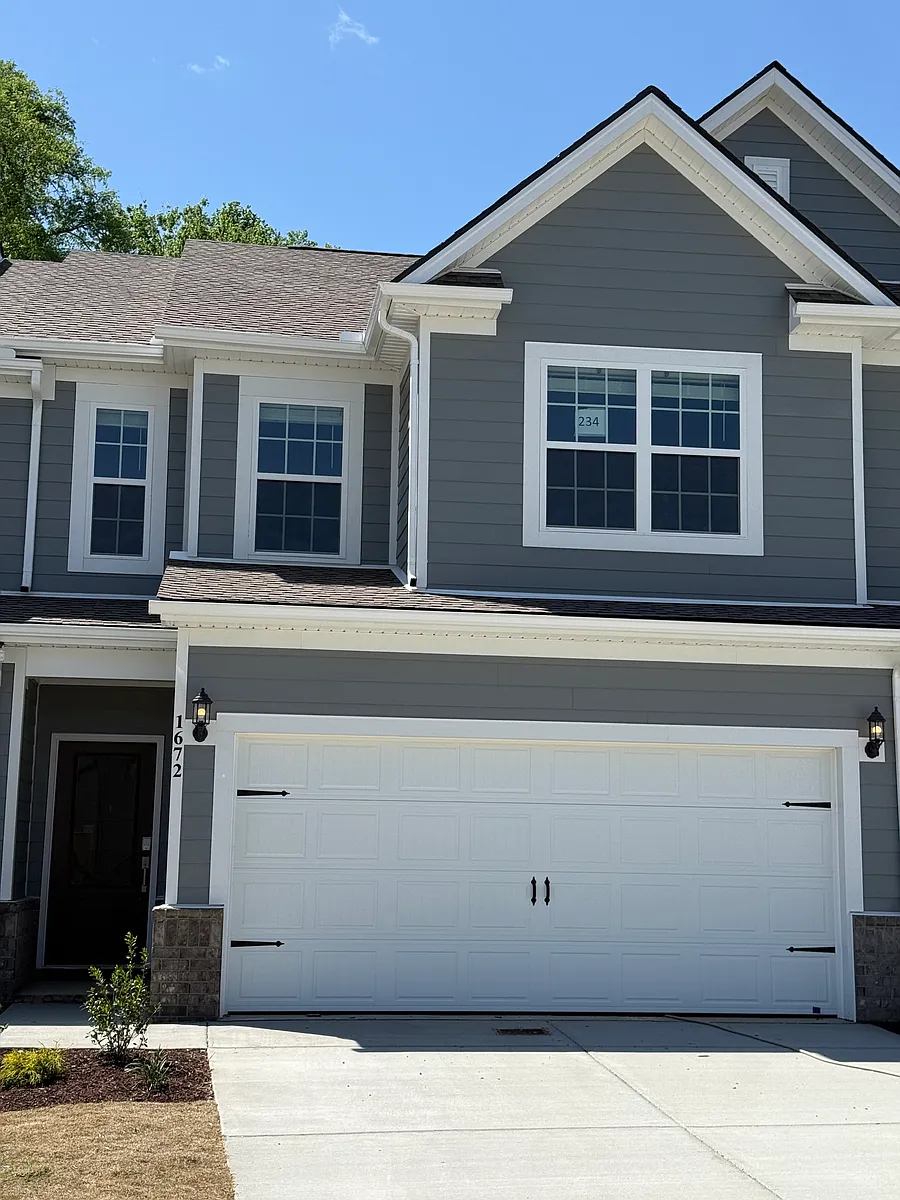 Building Photo - 1672 Manuka Ln