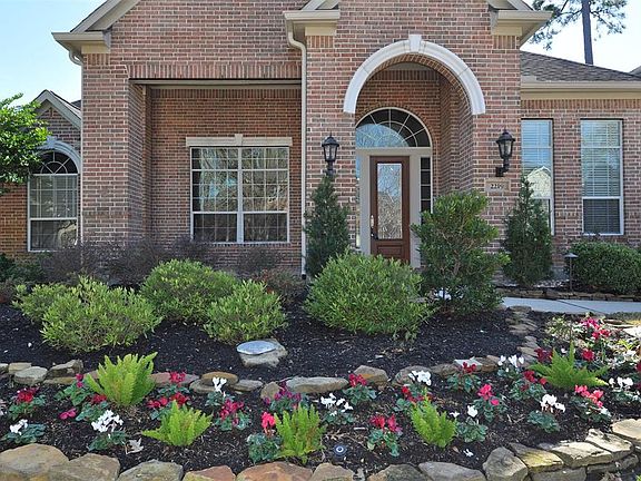 4th image of 2219 Harvest Creek Ct