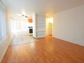 3222 2nd Ave., 1