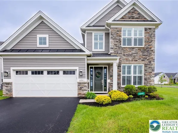 6841 Sycamore Dr E, Bath, PA 18014