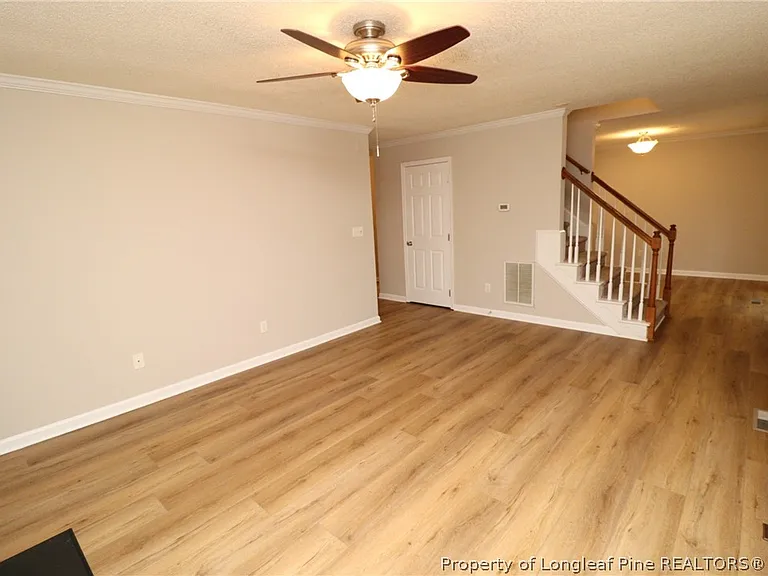 2628 Farlow Gap Ln — Photo 5