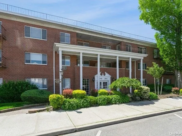 77 S Park Avenue S #B15, Rockville Centre, NY 11570