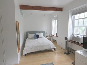 Rented by Avenue Sotheby's International Realty