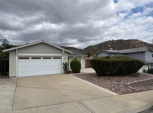 10138 Prince Charming Ln, Santee, CA 92071