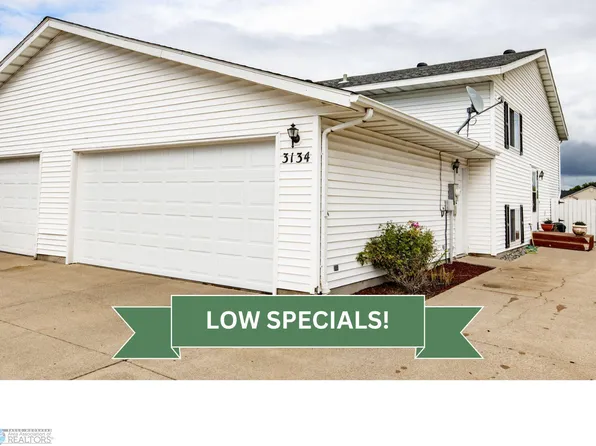 3134 18th St S, Fargo, ND 58103