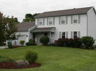 37 Southwind Way, Rochester, NY 14624