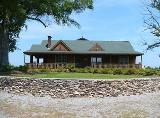 3573 Valley Rd, Camp Hill, AL 36850