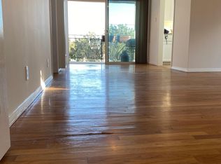 1320 S Ridgeley Dr #F, Los Angeles, CA 90019