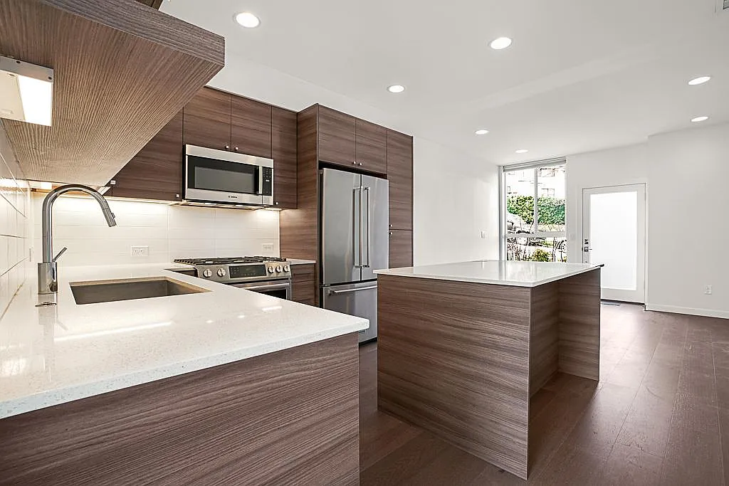 2 bed, 1278 sqft, $3,495 — Photo 3