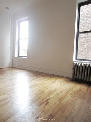 Rented by City Connections Realty | media 19