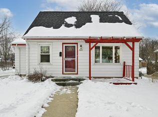 3851 N 86th St, Milwaukee, WI 53222