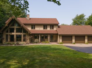 24 Fairway Dr, Auburn, ME 04210