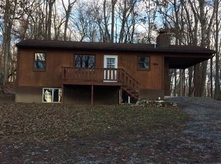 13918 Pebble Ln, Clear Spring, MD 21722