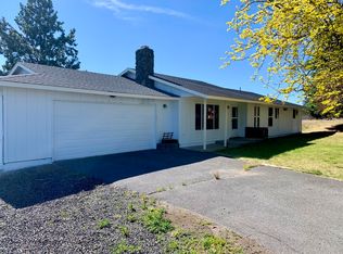 21662 Old Red Rd, Bend, OR 97702