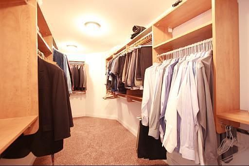 MASTER BEDROOM CLOSET