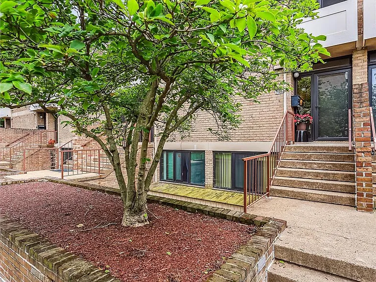 335 N St SW #335 — Photo 18