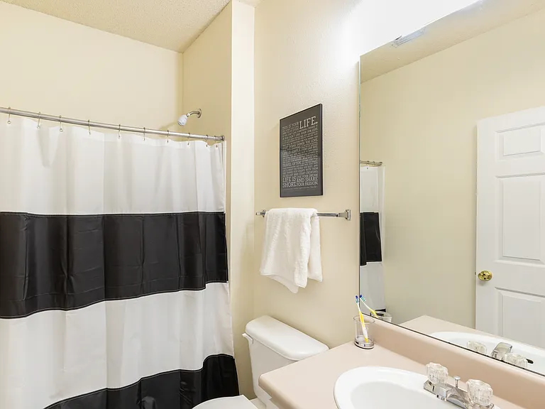 Cape Trails Apartments — Photo 10
